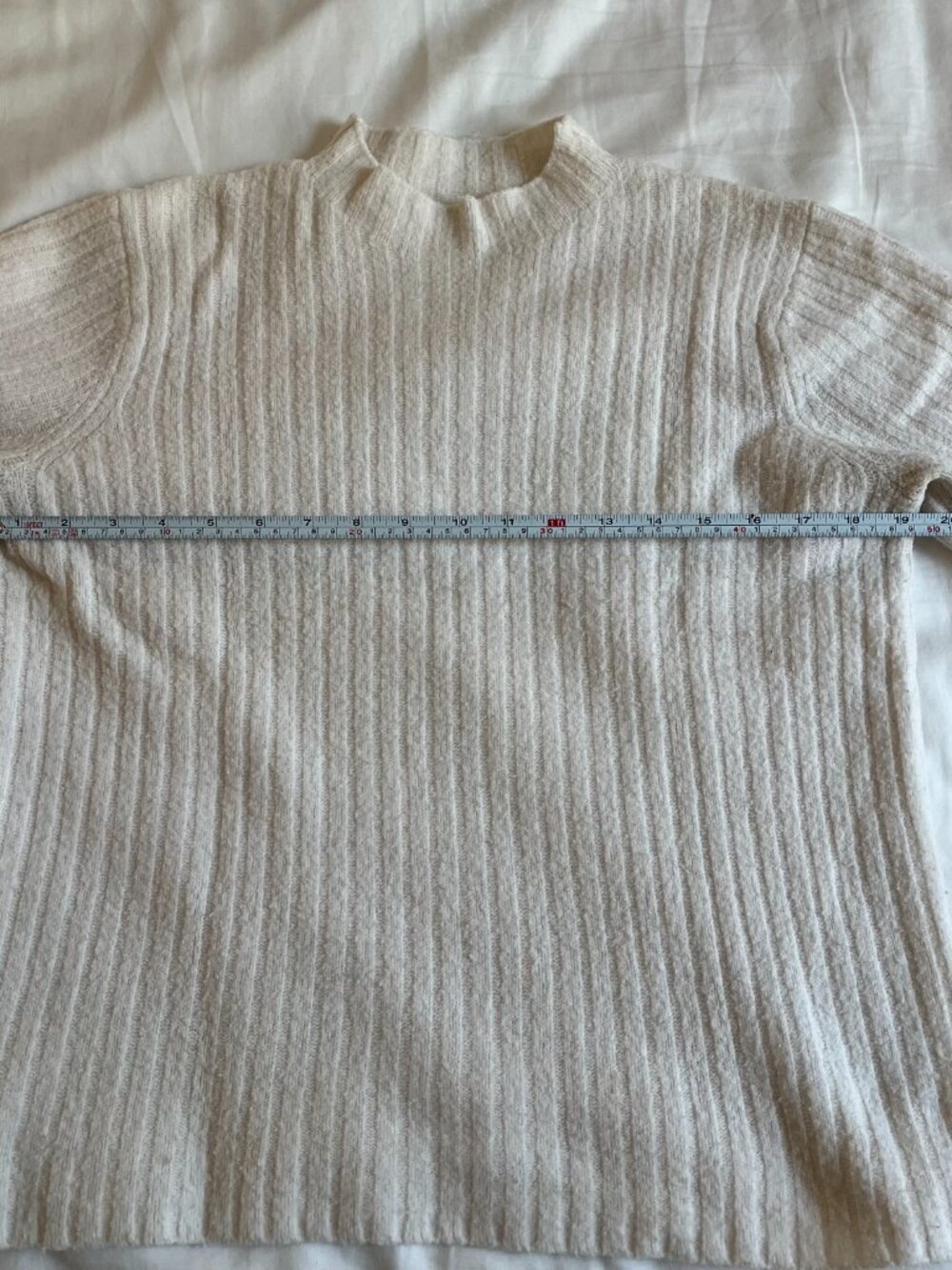 Vintage cream ribbed mock neck sweater - Picture 3 of 5